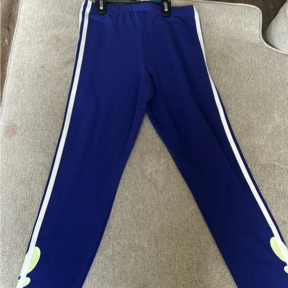 NWT Girls Adidas medium - Picture 2 of 3